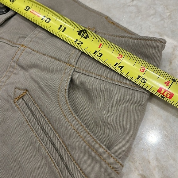 NEW ExOfficio Boot Cut Khaki Chino Pants Multi-Pocket Travel Style Size 8 - Picture 8 of 11